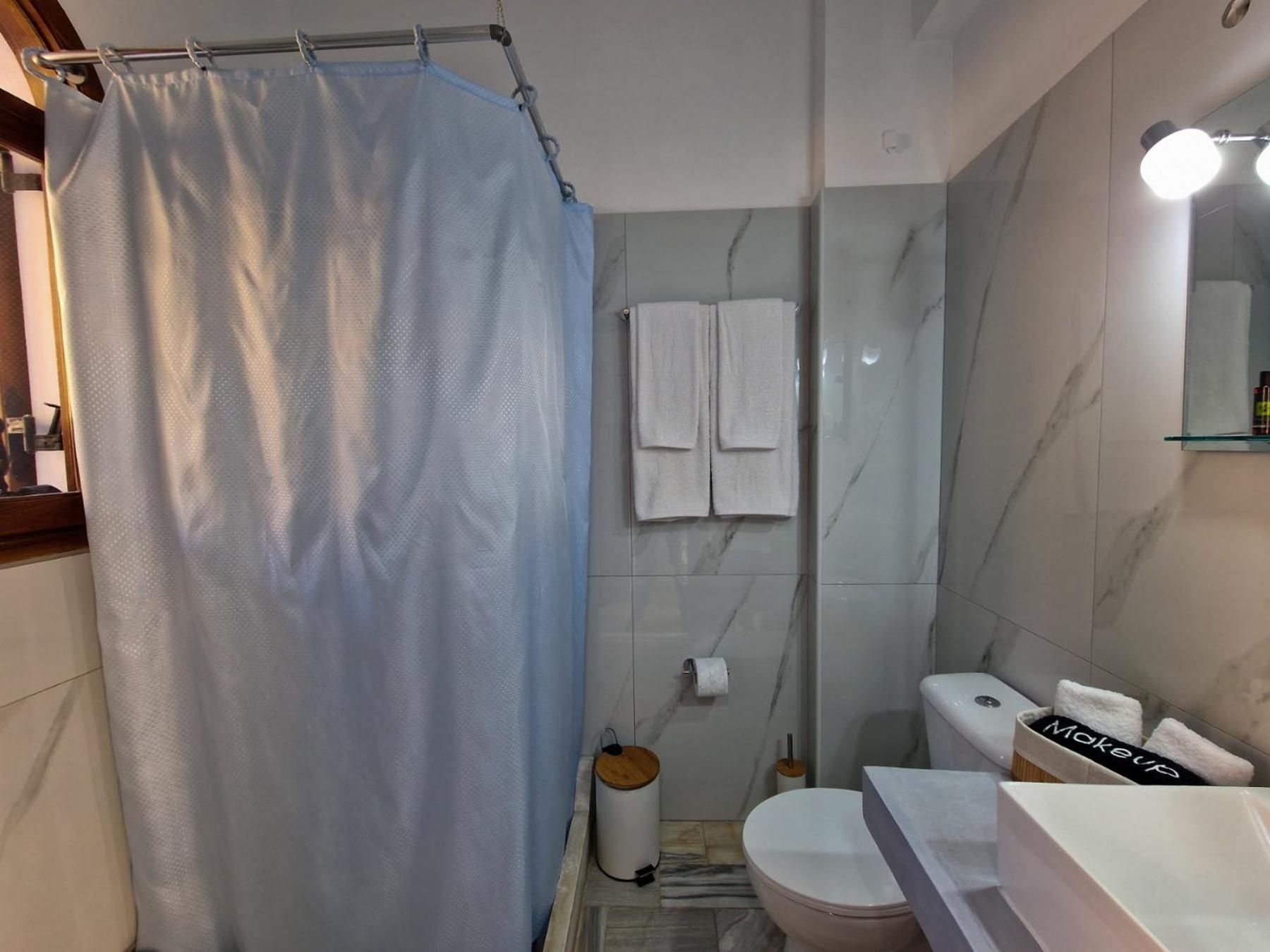 Australia Apartments Kalymnos Town Bagian luar foto