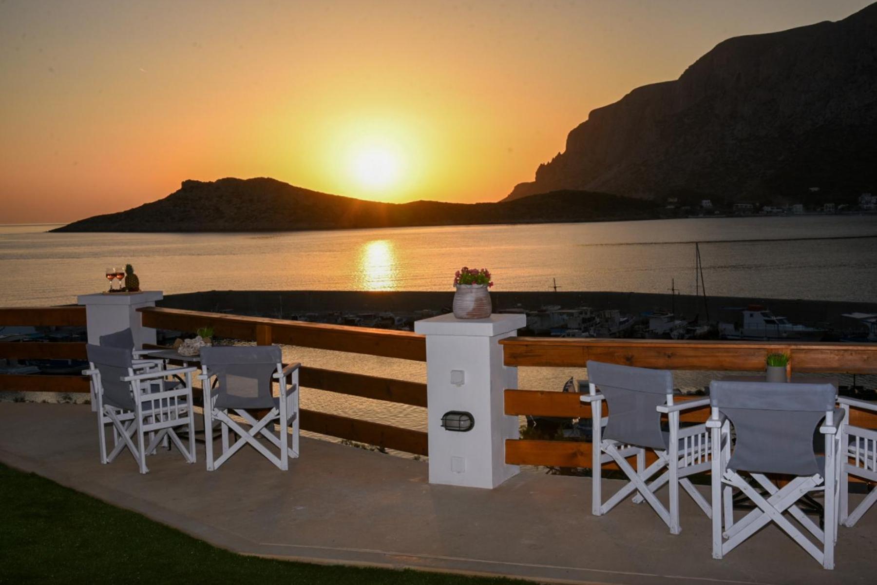 Australia Apartments Kalymnos Town Bagian luar foto