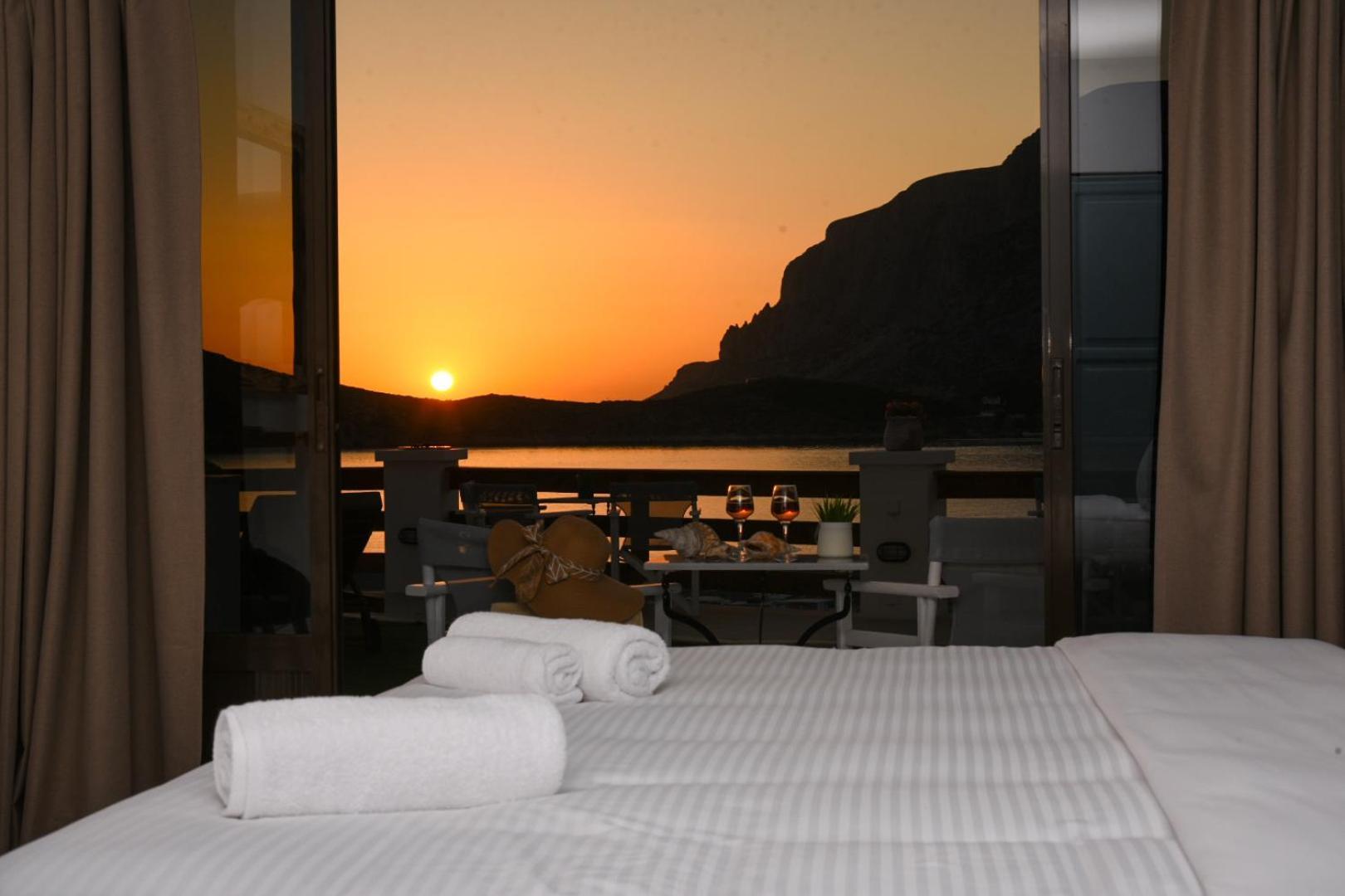 Australia Apartments Kalymnos Town Bagian luar foto