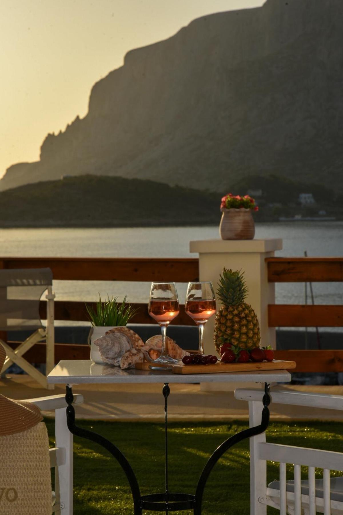 Australia Apartments Kalymnos Town Bagian luar foto
